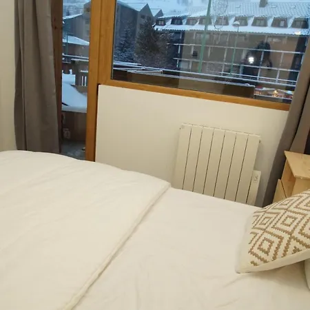 Marmotte 2 Alpes Apartment *